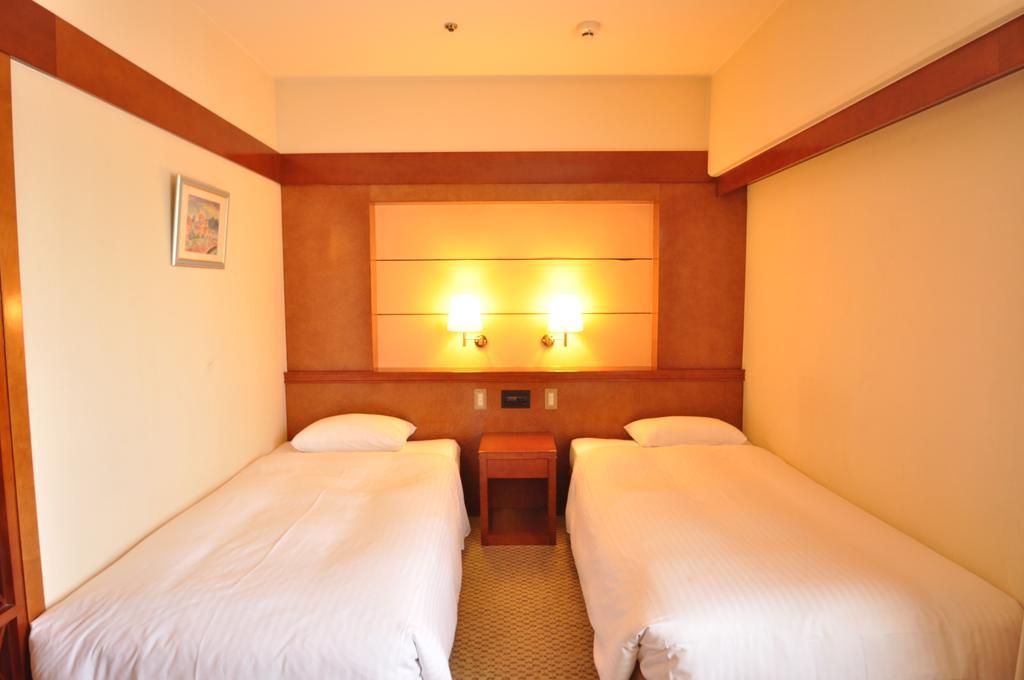 Toko City Hotel Umeda Osaka Room photo